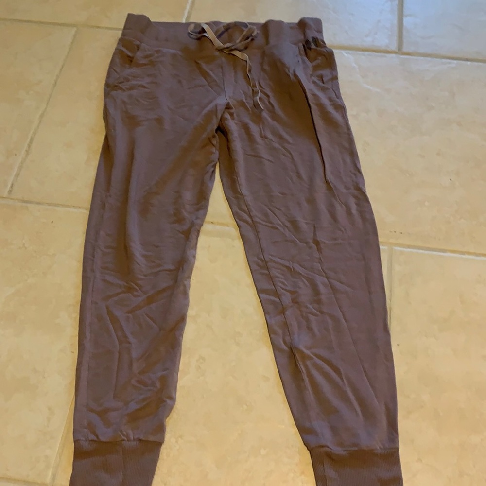 Victoria’s Secret Mauve Joggers size M